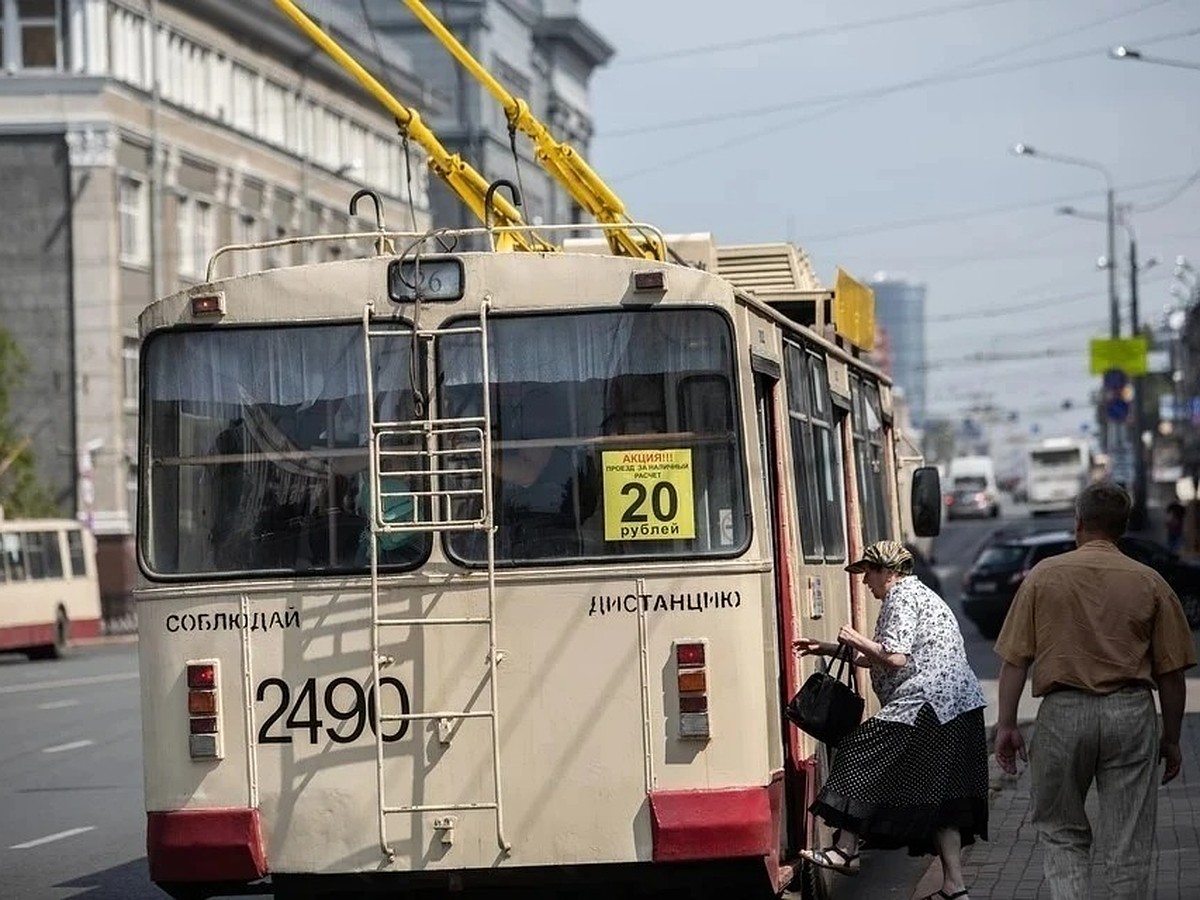 В Челябинске изменится маршрут общественного транспорта из-за генеральной  репетиции парада Победы - KP.RU