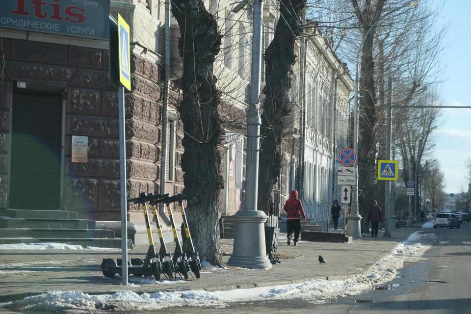 Велосипеды, электросамокаты и скутеры запрещены в центре Иркутска 9 мая