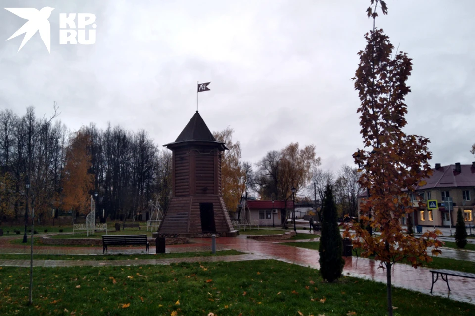 Мини-копия сторожевой средневековой башни в центре Торопца.