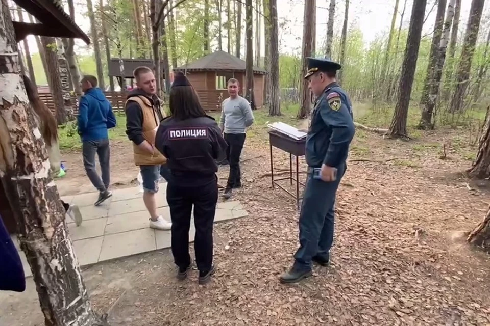 Во время рейдов по лесопаркам и местам отдыха в Екатеринбурге нарушения были выявлены в Академическом районе Фото: скриншот с видео
