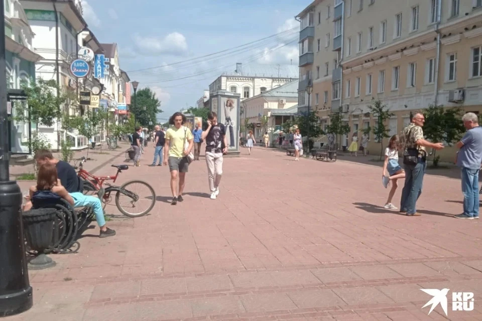 Пока в Твери большинство граждан выбирает дальнейшее благоустройство пешеходной улицы города - Трехсвятской.