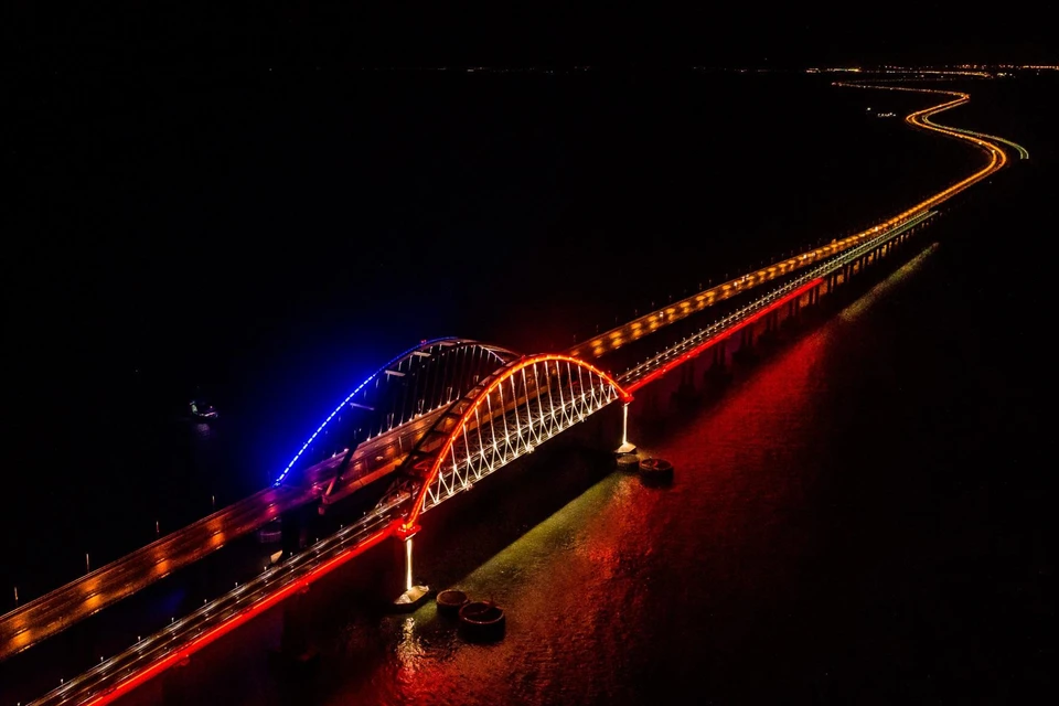 Автомобильное движение по мосту открыли 16 мая. Фото: Минтранс России