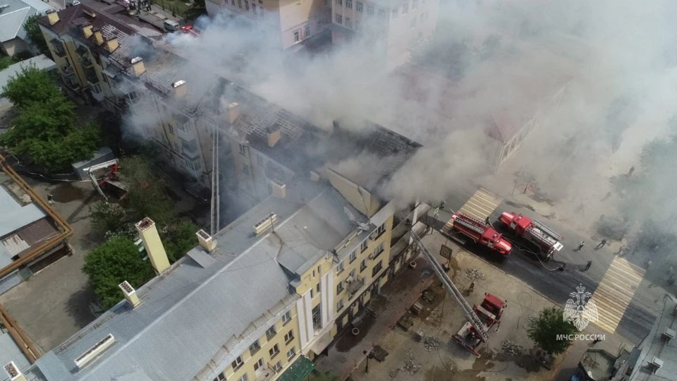 Серьезный пожар в многоквартирном доме в центре Оренбурга произошел 17 мая