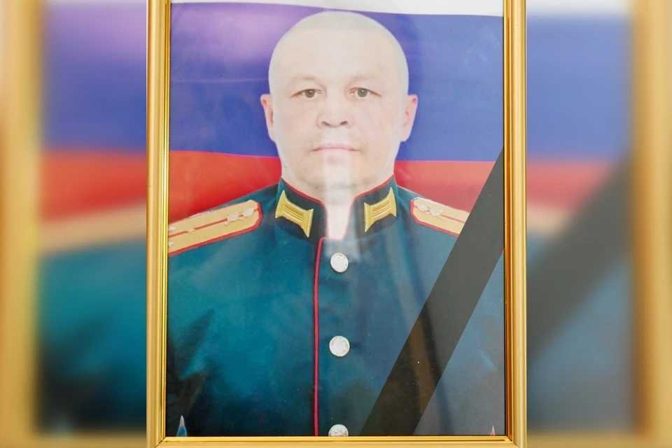 Эдуард 14 лет отдал военной службе. Фото: администрация Бугурусланского района