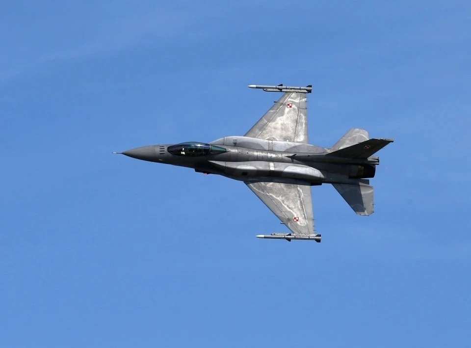 Подполковник США Дэвис: американские самолеты F-16 будут уничтожены на Украине