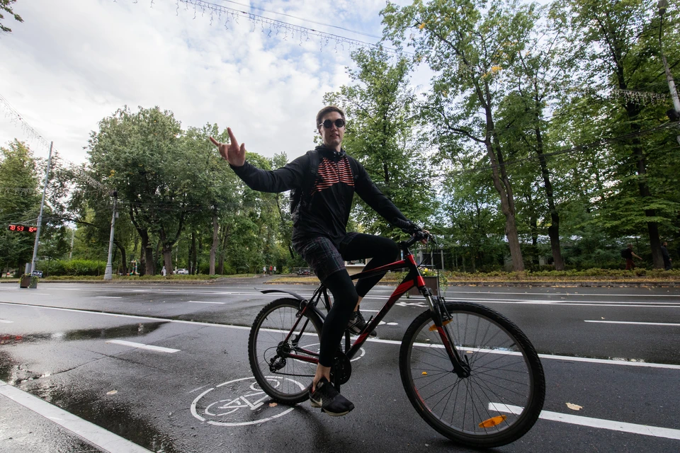 Жителям Ростова предлагают решить, нужна ли им велодорожка на Береговой.