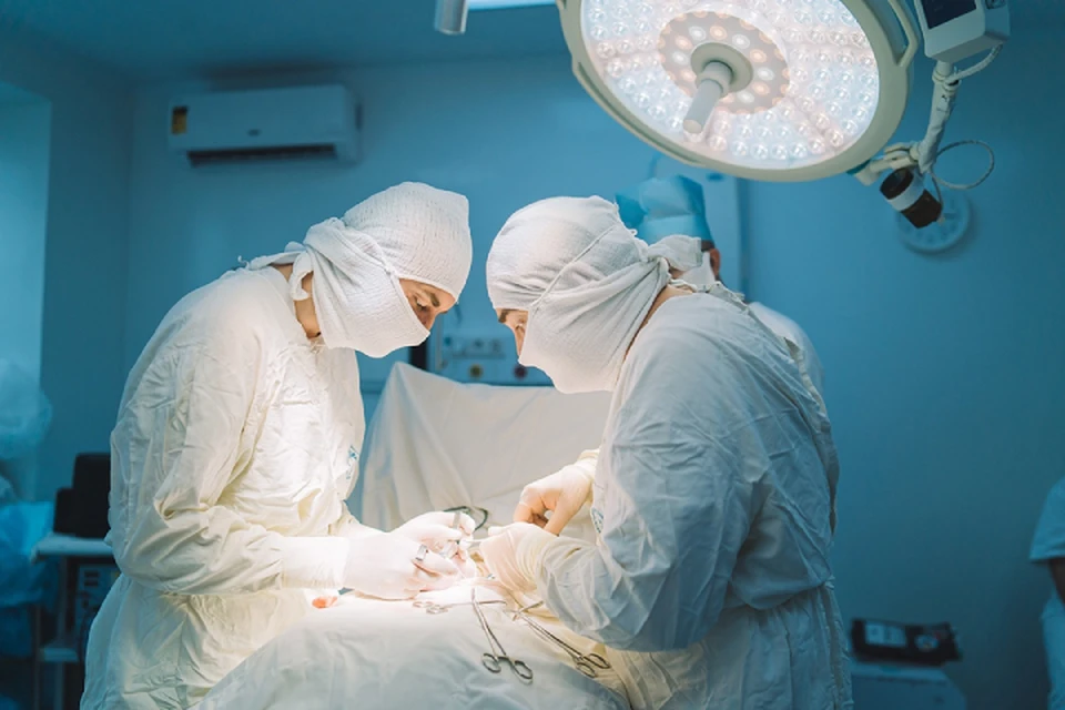 Медики провели девушке экстренную операцию и спасли ее жизнь. Фото: Минздрав Кировской области