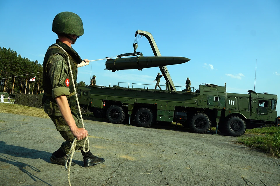 Перемещение российских ядерных боеприпасов в Беларусь началось
