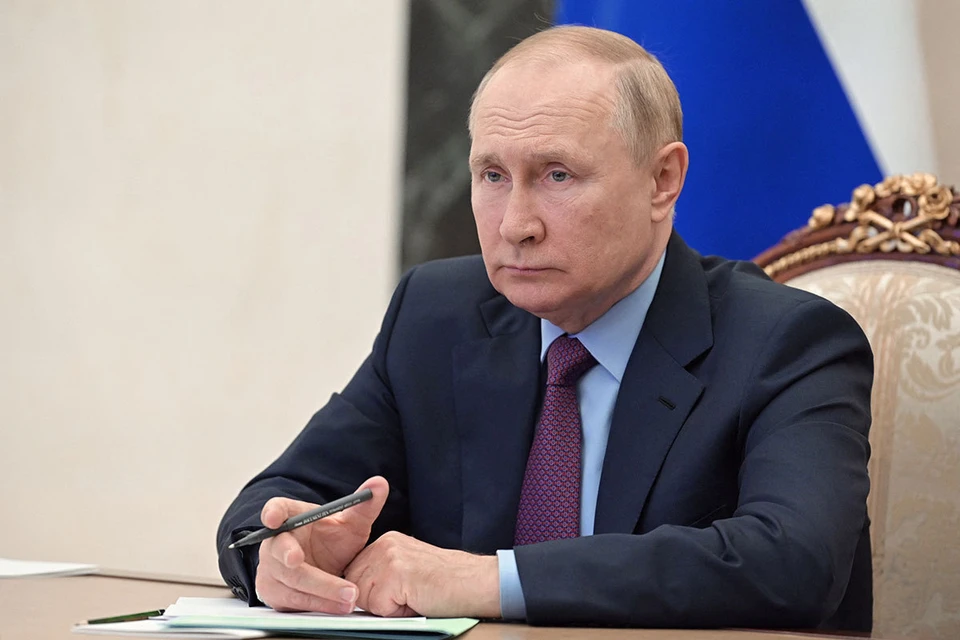 Президент России Владимир Путин подписал постановление об учреждении ордена Гагарина.
