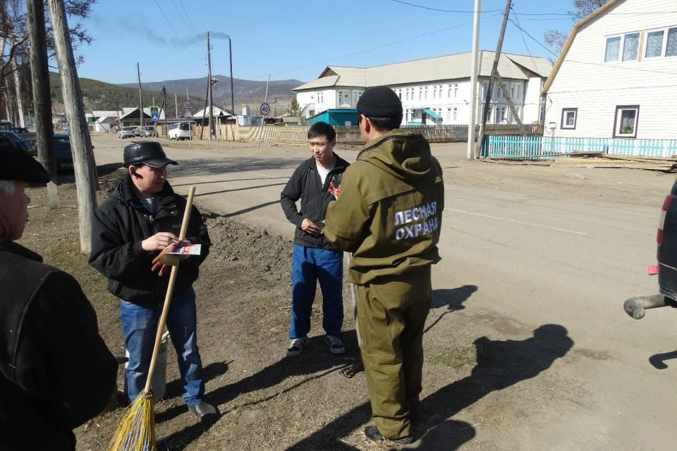 Жителей Иркутской области приглашают присоединиться к отрядам общественных инспекторов по охране лесов.