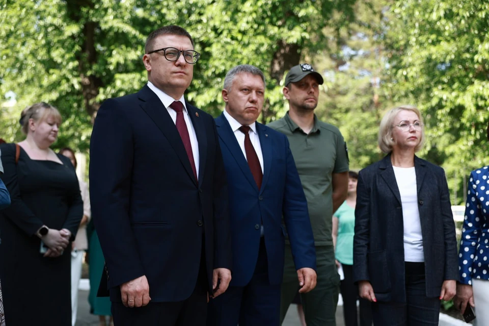 Во время открытия фонда Алексей Текслер отметил, что участникам спецоперации здесь окажут любую помощь. Фото: пресс-служба губернатора.