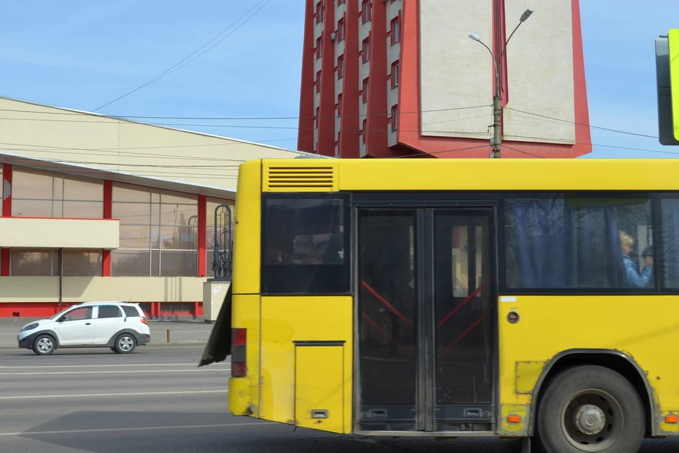 В Елецком районе прекращают работу два автобуса