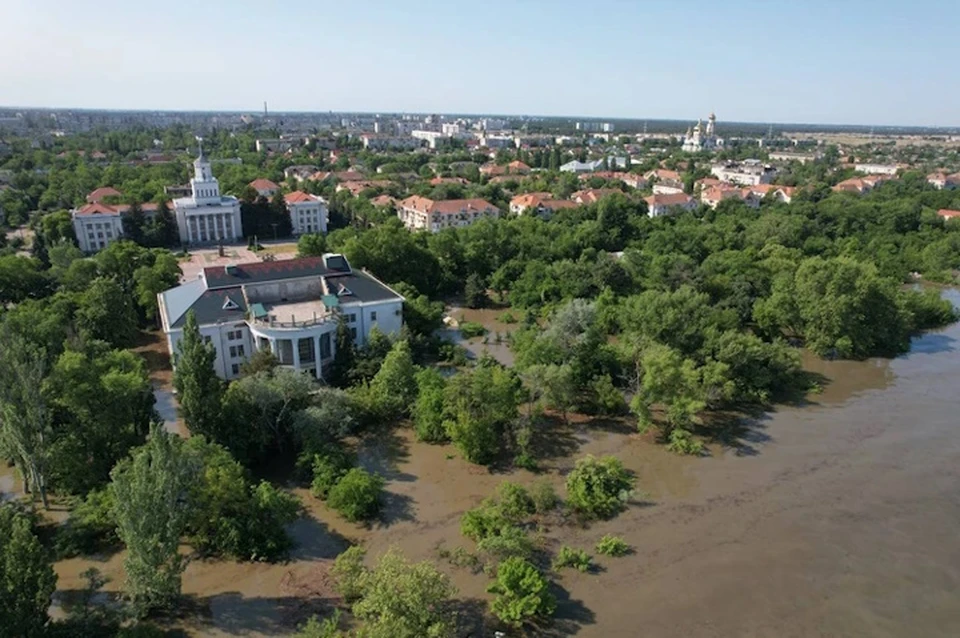 Новая Каховка частично подтоплена - вода дошла до старой части города Фото: Новокаховская администрация