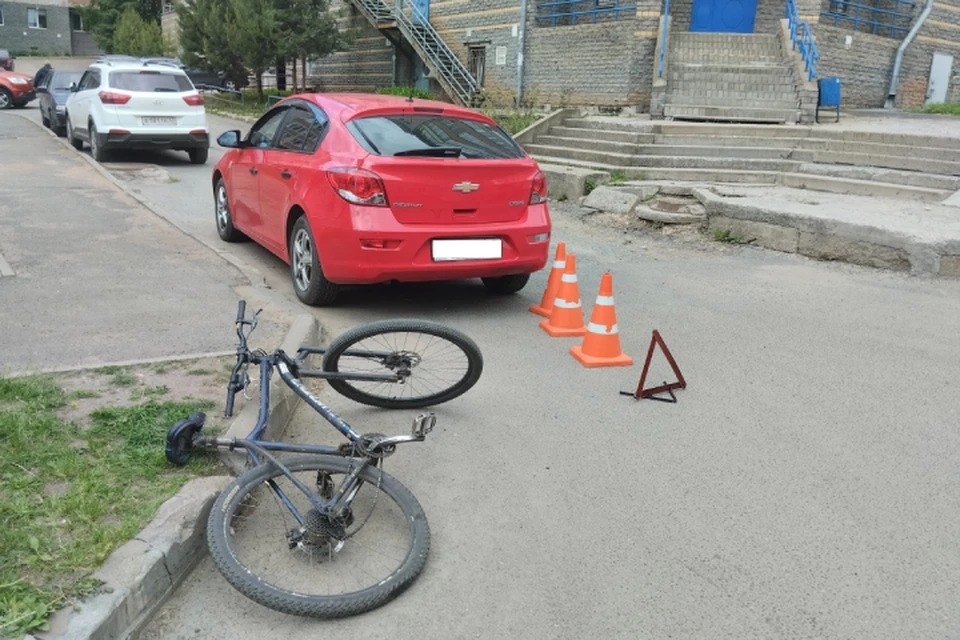 Авария произошла на улице Казанской. Фото: ГИБДД Кировской области