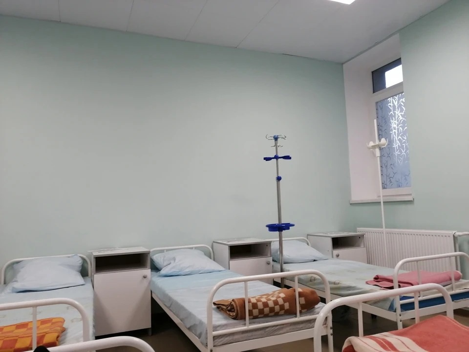 Пострадавших госпитализируют в медучреждения Симферополя.