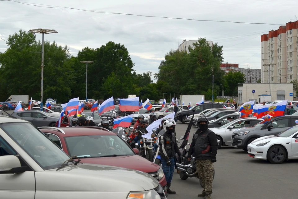 В Липецке прошел автопробег в честь Дня России 12 июня