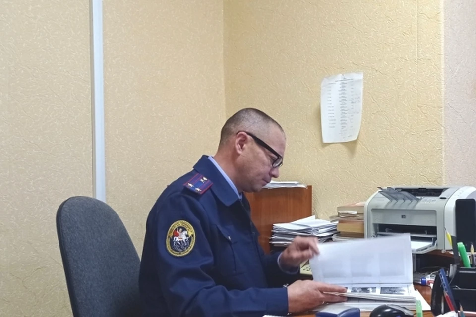 Водитель начал совершать опасные маневры, но сержант удержался. Фото: Следком Марий Эл