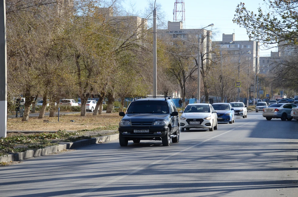Поворот налево на Двинскую и Ткачева запретили на Второй продольной.