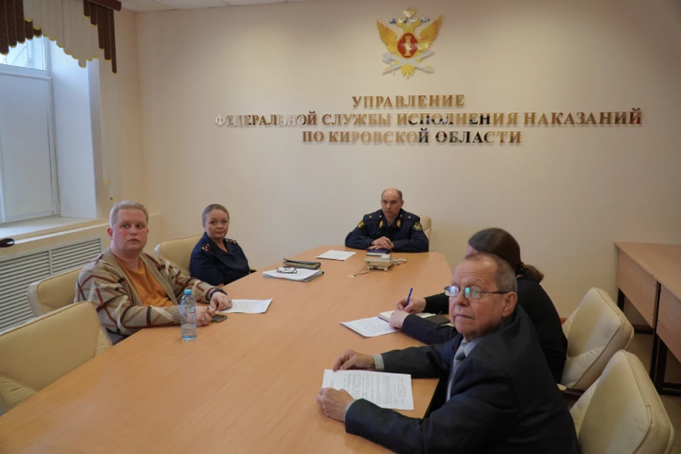 В видеовстрече участвовали руководство регионального УФСИН и члены общественного совета. Фото: УФСИН России по Кировской области