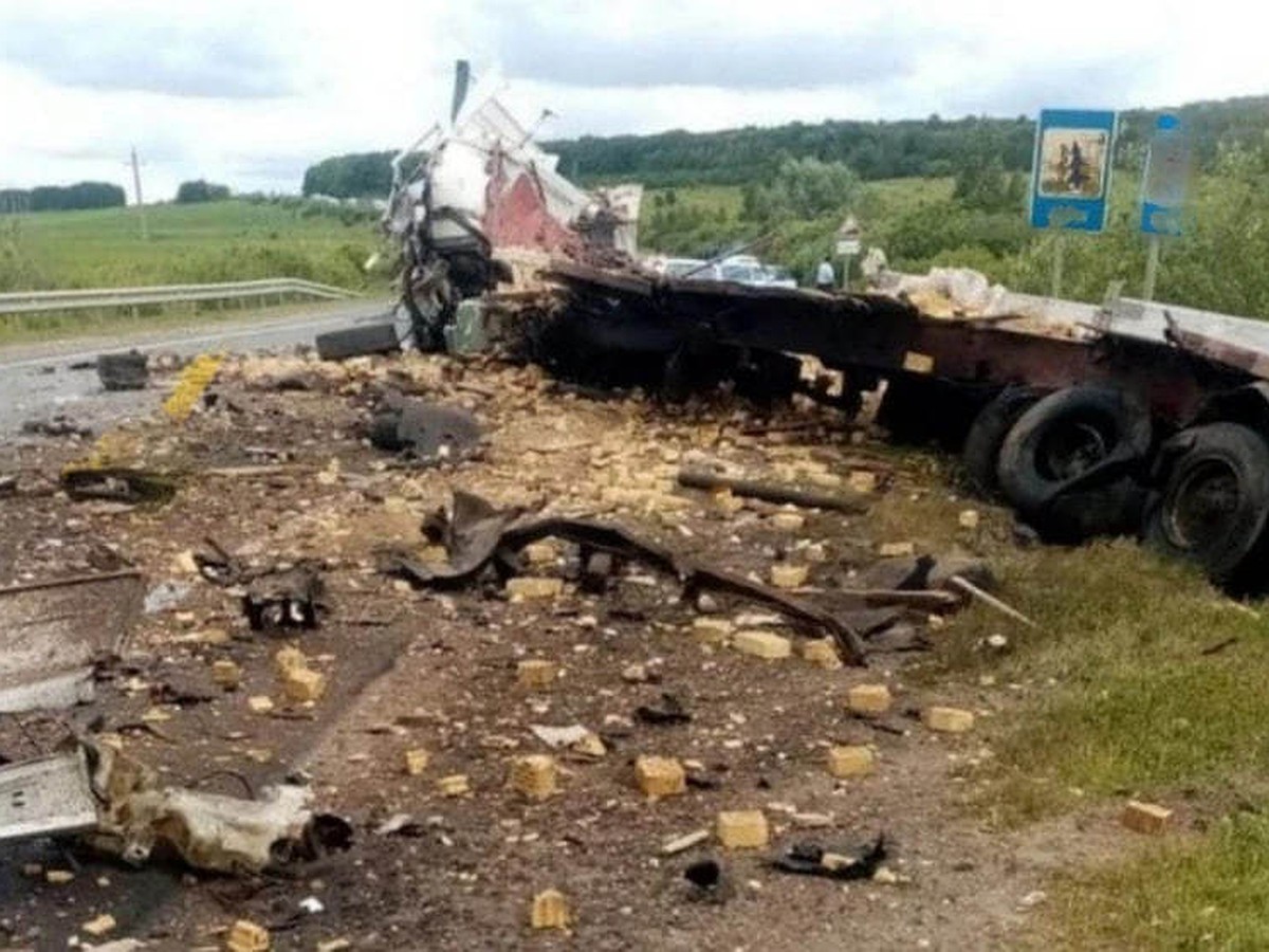 В аварии на трассе «Саранск — Ульяновск» погибло три человека - KP.RU