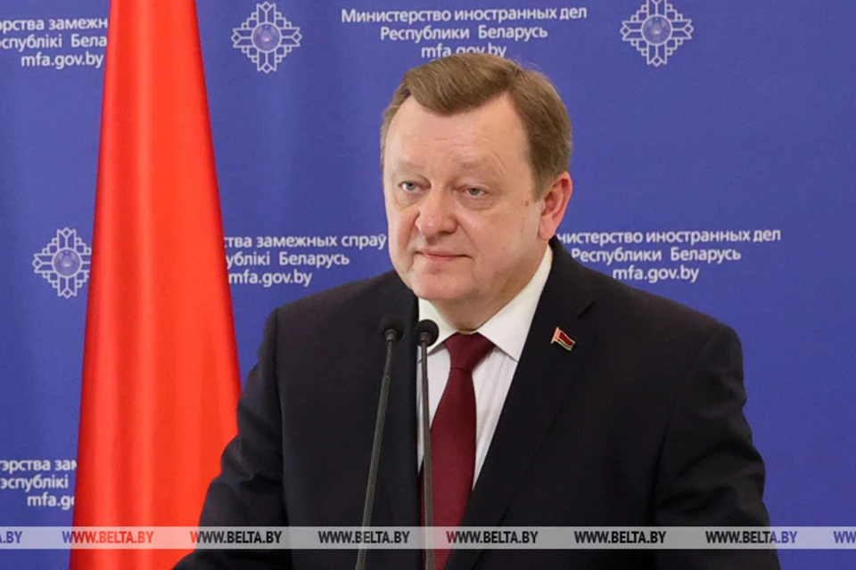 Глава МИД Беларуси сказал, что Запад не заинтересован ни сам садиться за стол переговоров, ни подталкивать к этому Украину. Фото: БелТА