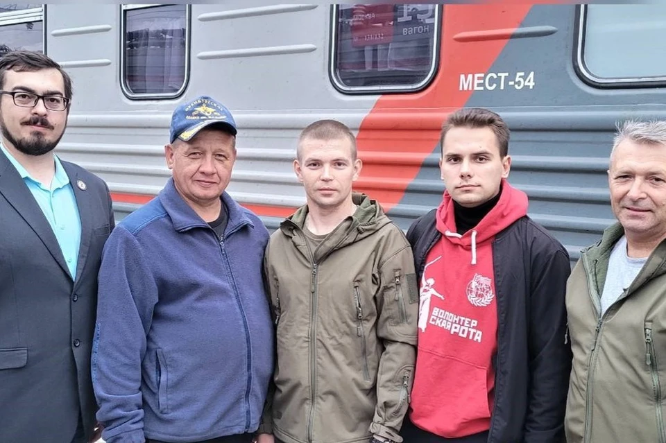 Перед поездкой в зону СВО добровольцы проходят подготовку. Фото: Урал56.Ру