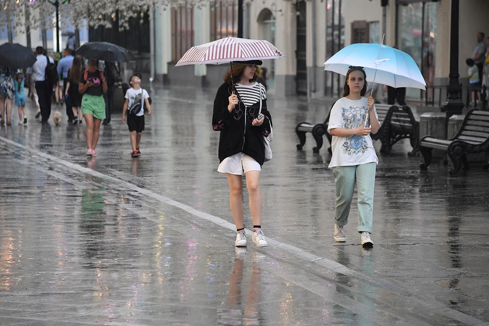 На Москву идёт самый сильный дождь лета: за сутки выпадет половина месячной  нормы осадков - KP.RU
