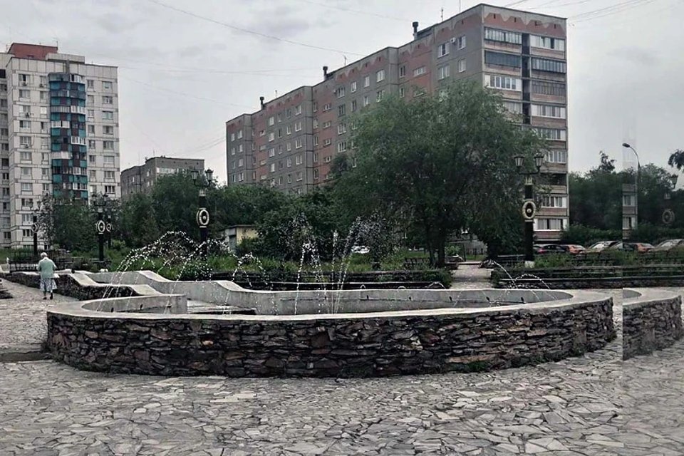 Девочка на собственном опыте выяснила, почему купаться в фонтанах запрещено. Фото: поисково-спасательная служба Челябинской области