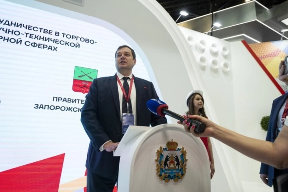 На территории зоны будет действовать особый режим ведения предпринимательской деятельности.