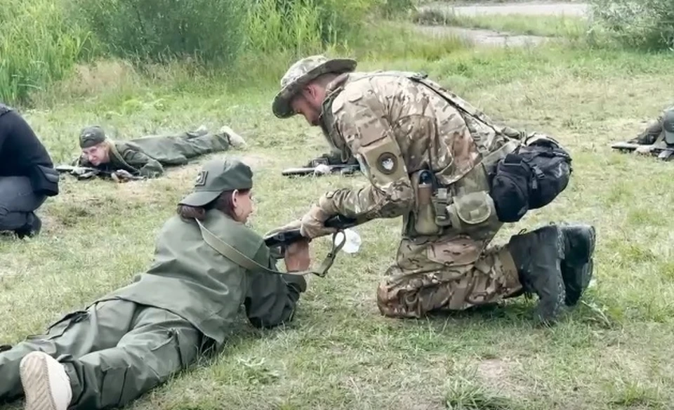 Белгородский губернатор показал, как проходят занятия в патриотическом центре «Воин».