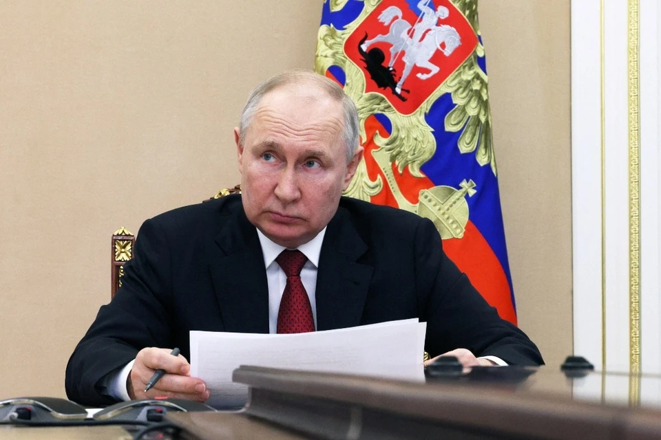 Владимир Путин заслушал доклады о теракте на мосту