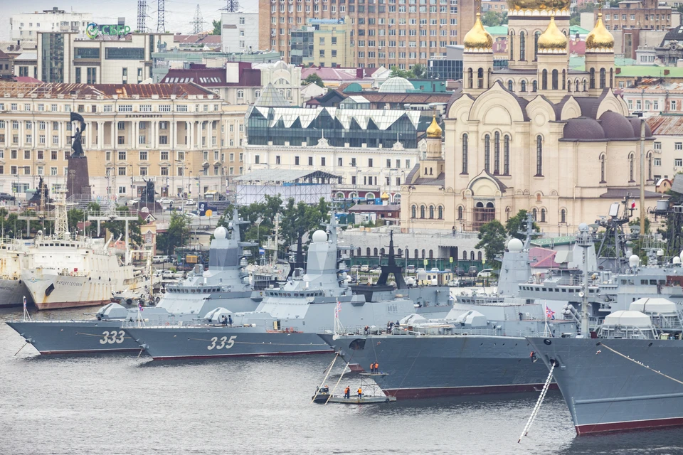 Деньги, которые раньше оседали за пределами страны, инвестируются в инфраструктуру региона.