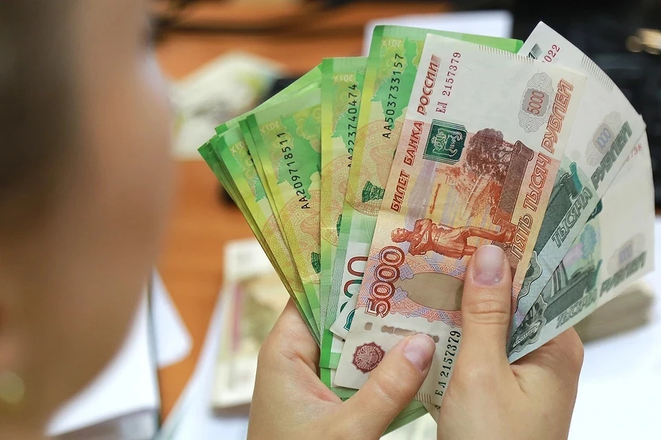 Руководителя оштрафовали на 11 000 рублей