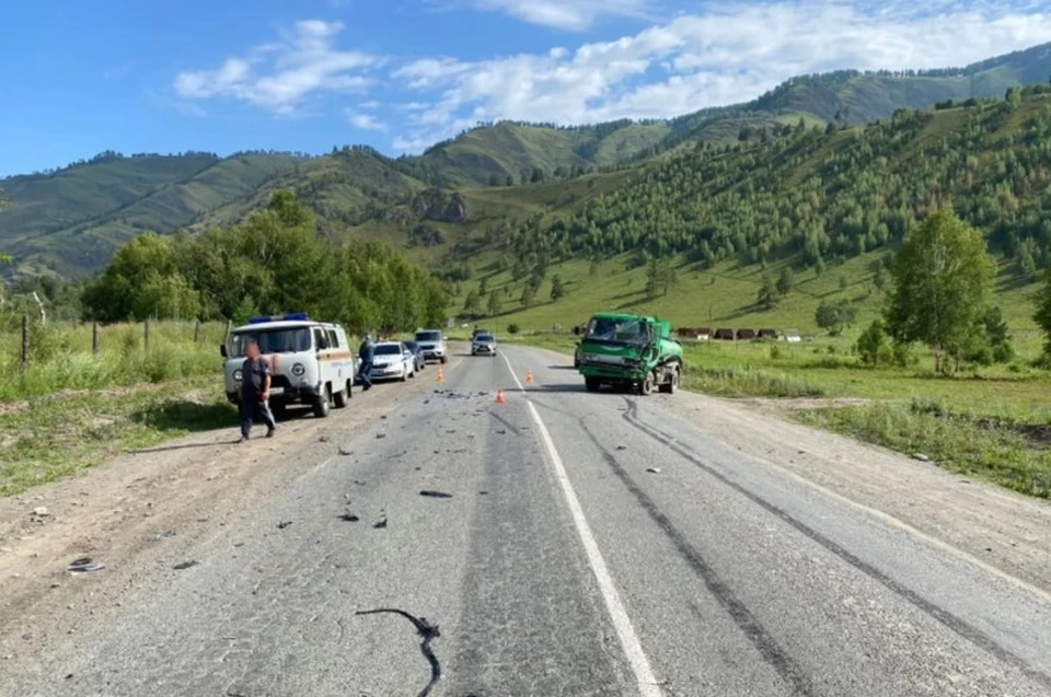 Авария произошла 31 июля в Чемальском районе. Фото: ГУ МВД по Республике Алтай