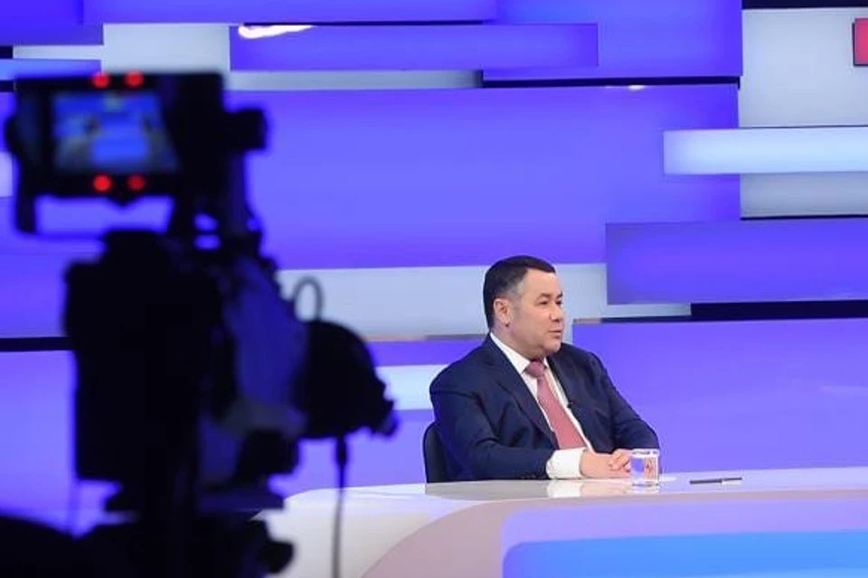 Глава региона вновь ответит на вопросы в прямом эфире.
