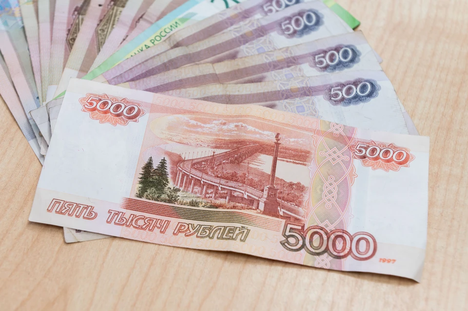 Пенсионеры взяли кредитов на 14 млрд в Петербурге.