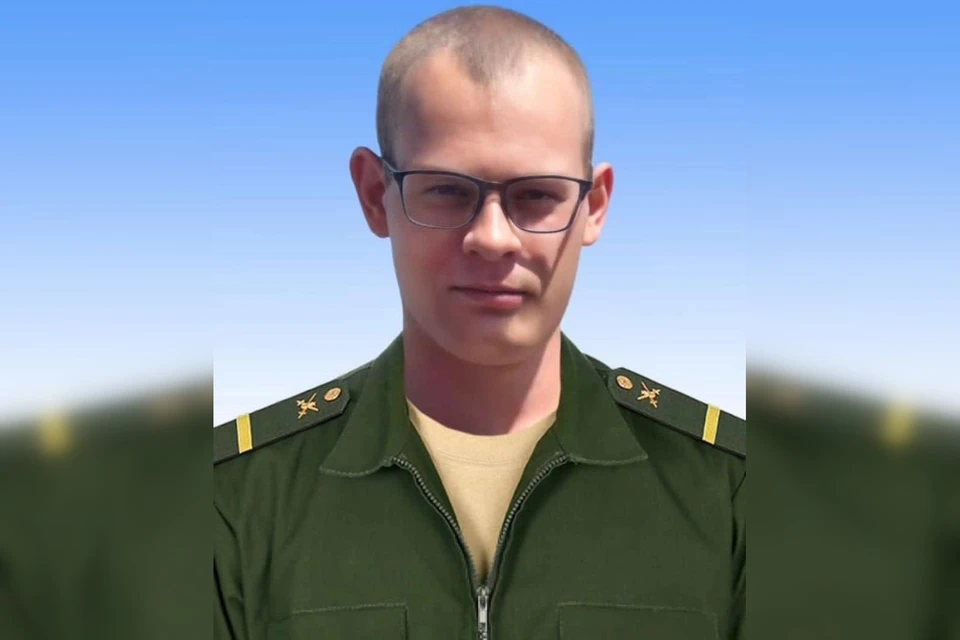 Боец проявил мужественность и отвагу при выполнении боевых заданий на передовой.