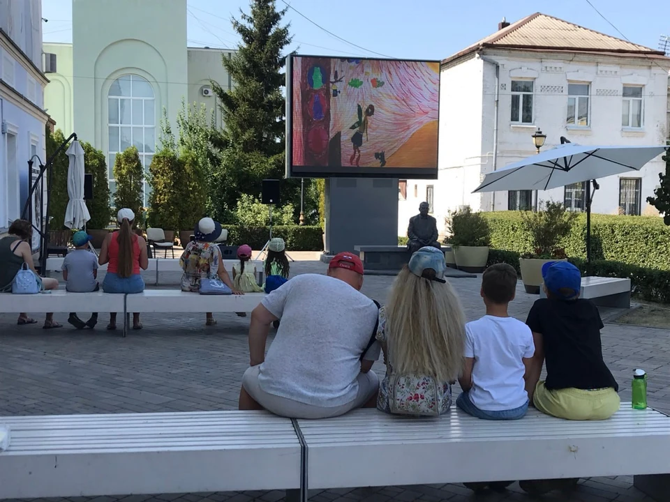 Самарцев приглашают посмотреть под открытым небом советские фильмы / Фото: МАУ «Музей Э.А. Рязанова»