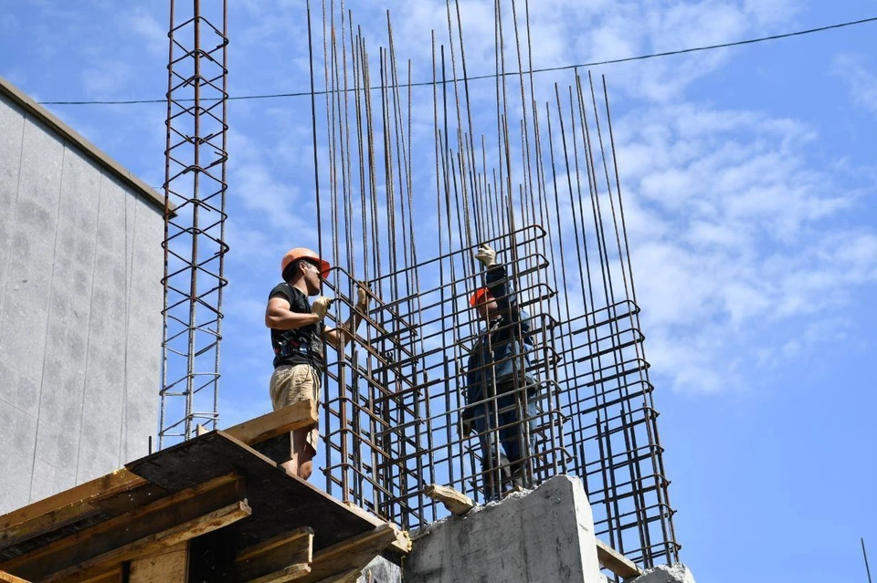 Мастер продаж. 10 тысяч специалистов. 10 тысяч специалистов. Работа медсестры. Рудаус.