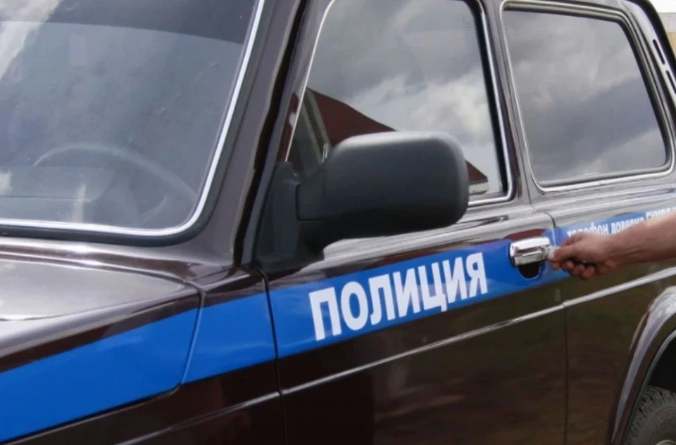 На место выезжала полиция