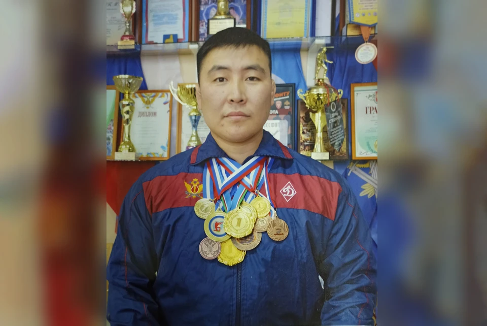 Василий Бурнашев в один день спас двоих людей. Фото: пресс-служба УФСИН России по Якутии