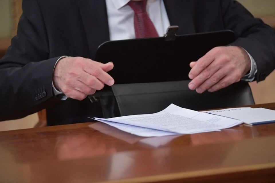 У министра промышленности и торговли республики Олега Коробченко появится первый заместитель.
