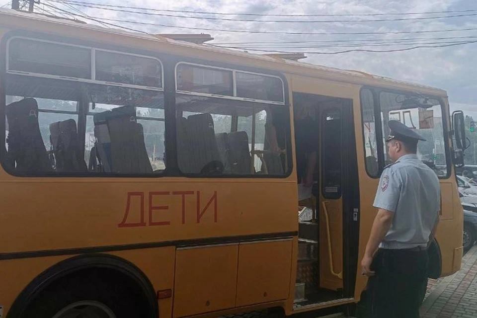 Мероприятия по проверке школьных автобусов проводятся в преддверии нового учебного года. ФОТО: телеграм-канал Госавтоинспекции ЗО