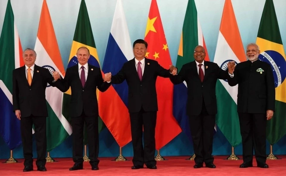 МИД КНР: Китай поддерживает процесс расширения БРИКС