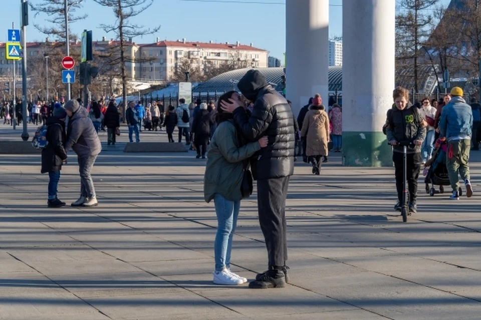Россиянам добавит новогодних выходных уходящий 2023 год — 30 и 31 декабря выпадают на субботу и воскресенье