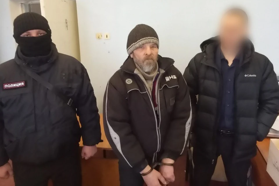 Обвиняемый ударил кухонным ножом приятеля, с которым они вместе выпивали в доме по улице Гвардейская в Токмаке. ФОТО: СКР по Запорожской области