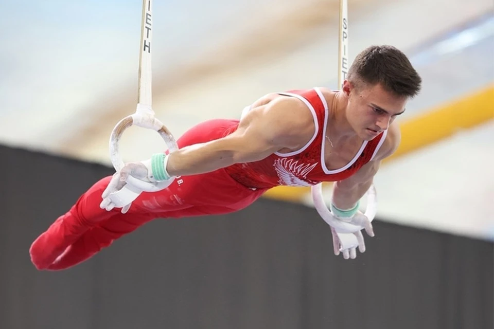 Сергей Золотухин гимнаст