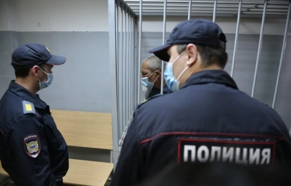 В Смоленской области розыскивается мужчина напавший на приятеля с бутылкой.