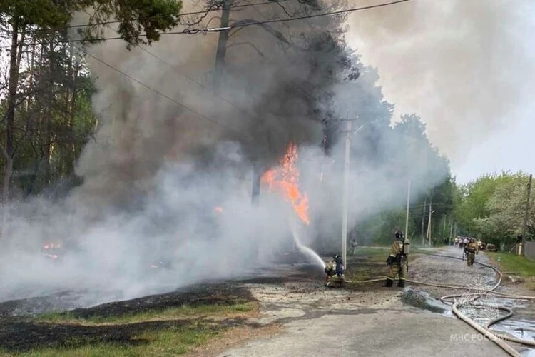 Чрезвычайно опасно: власти отчитались о новых пожарах в Тюменской области