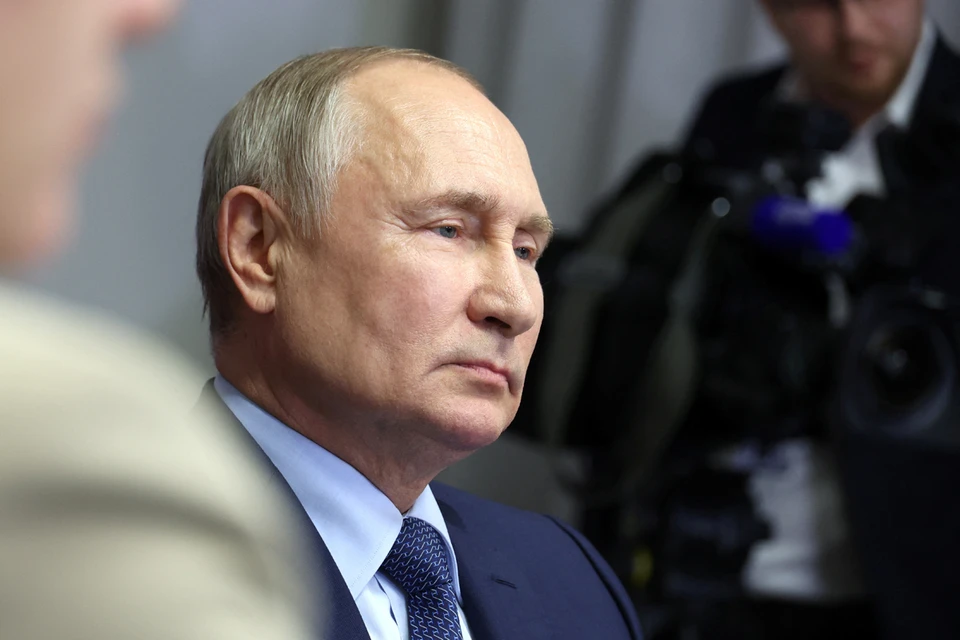 Владимир Путин не стал менять предложенный список, а утвердил его целиком
